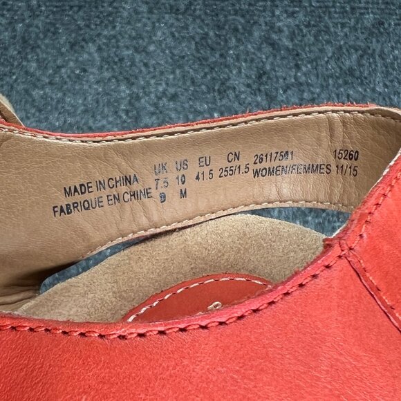 Clarks Platform Wedge Sandals Women's Size 10 Redish Orange Leather Buckle Shoes - Picture 12 of 12
